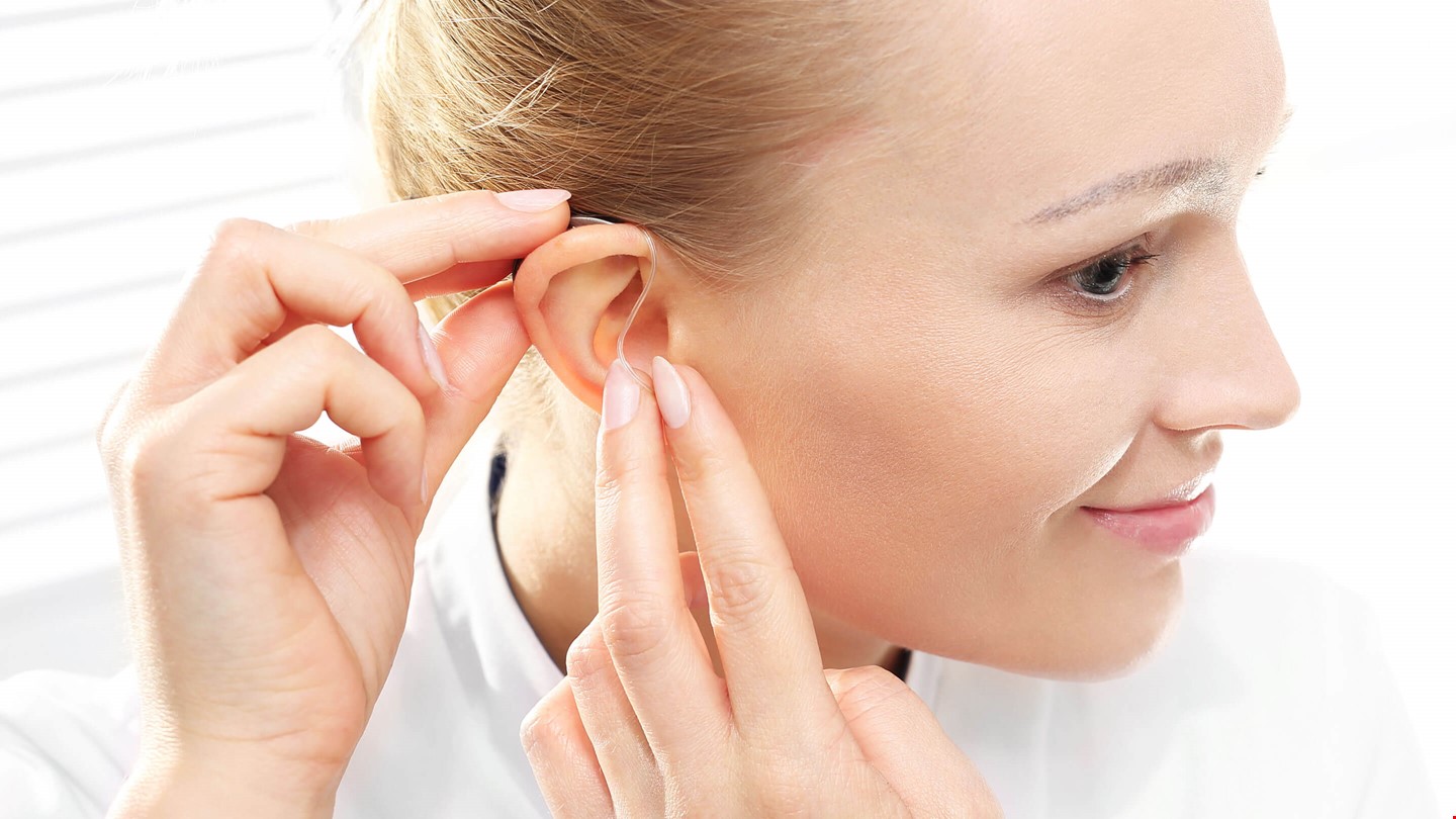 Tinnitus-Behandlung: So wird das Rauschen im Ohr behandelt | KIND